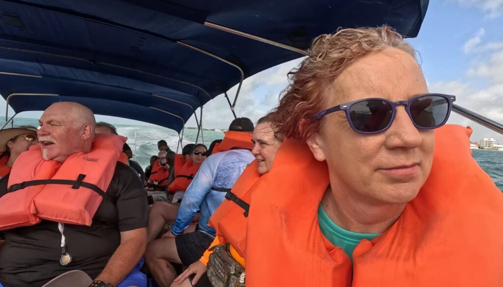 boat ride belize snorkeling